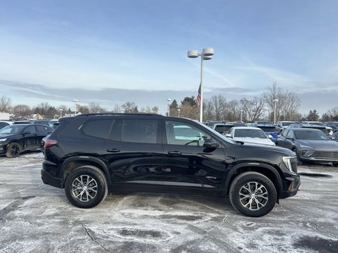 Used 2024 GMC Acadia AT4 image 4