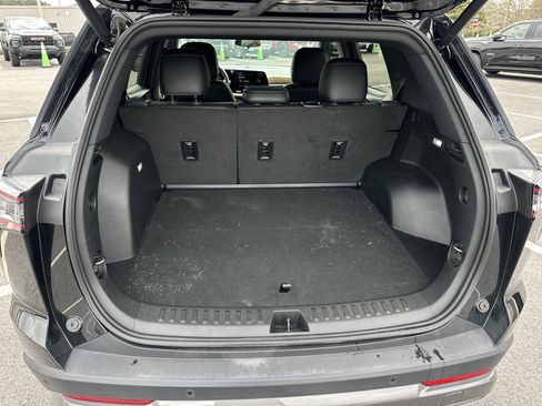 Certified 2026 Chevrolet Equinox ACTIV image 19