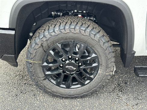 New 2026 Chevrolet Silverado 2500 LTZ w/ Trail Boss Package image 10