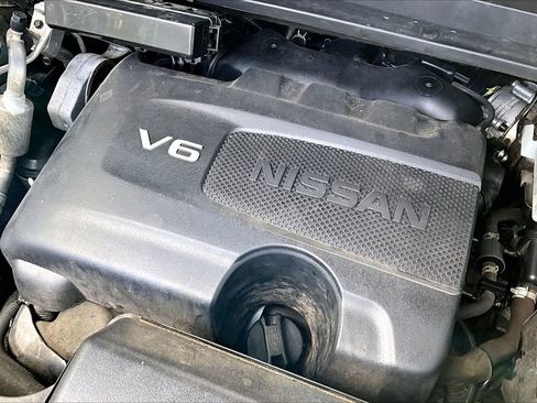Used 2020 Nissan Pathfinder SV AWD/4WD image 32