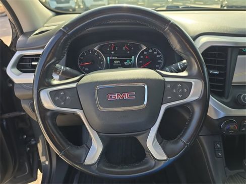 Used 2019 GMC Acadia SLT image 33