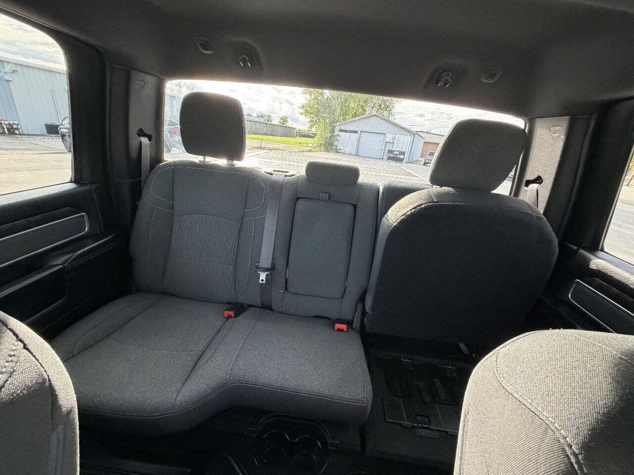 Used 2019 RAM 2500 Big Horn AWD/4WD image 33