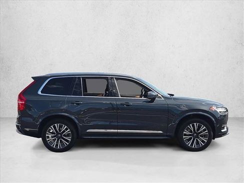 Used 2022 Volvo XC90 T8 Inscription Expression w/ Advanced Package AWD/4WD image 4