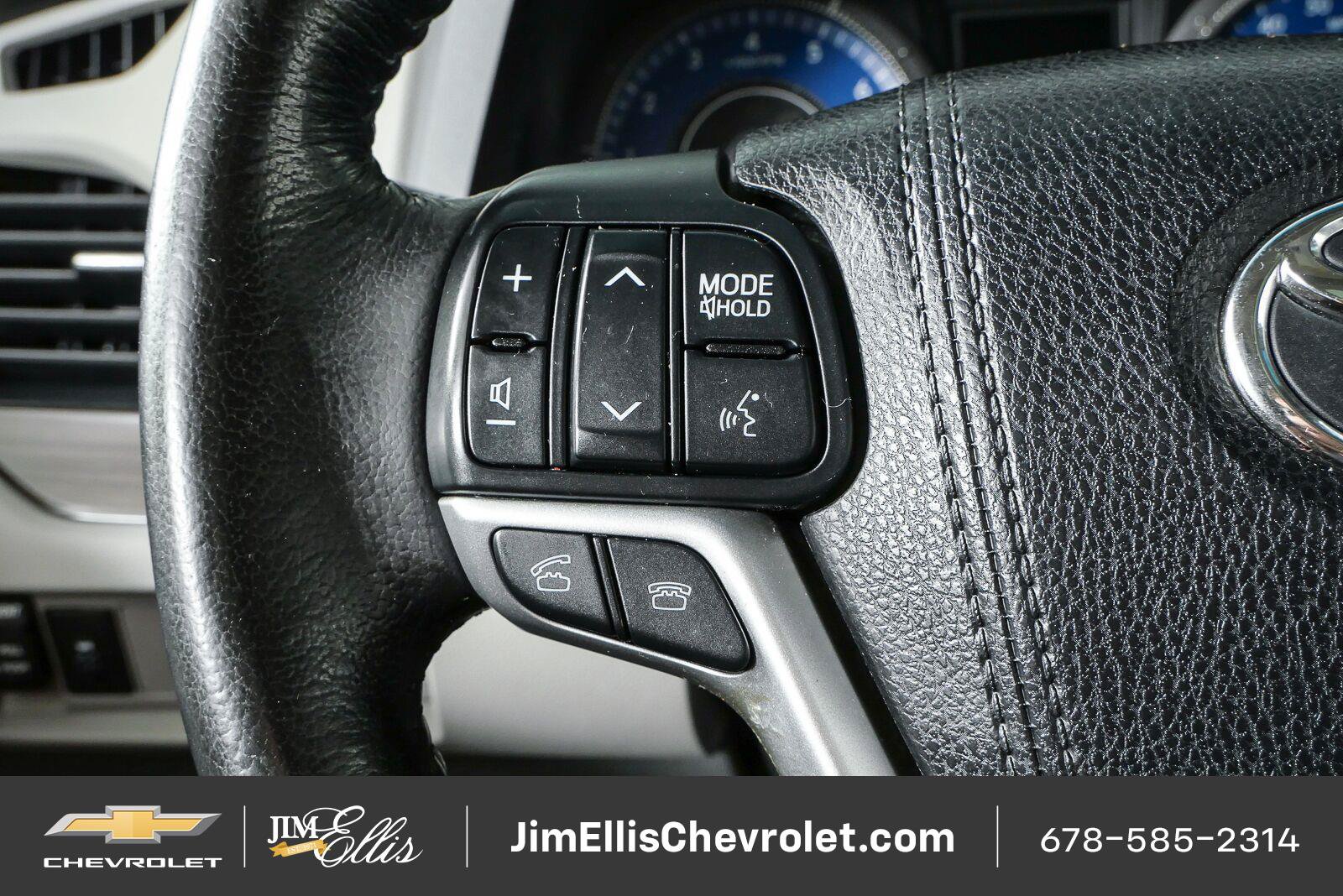 Used 2016 Toyota Sienna XLE FWD image 10
