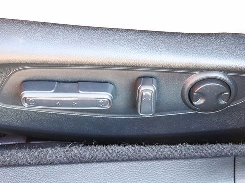 Certified 2023 Honda Accord EX image 23