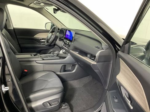 New 2026 Toyota Grand Highlander Limited image 23