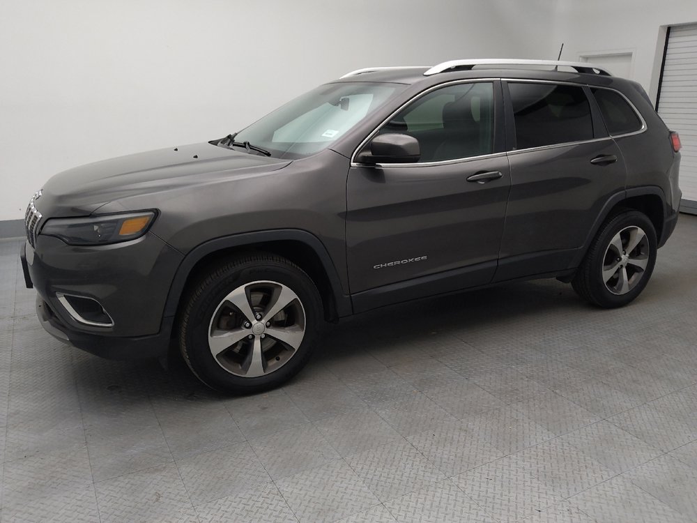 Used 2019 Jeep Cherokee Limited AWD/4WD image 2