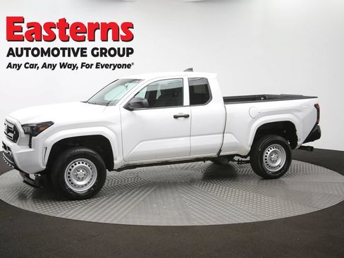 Used 2025 Toyota Tacoma SR RWD image 55
