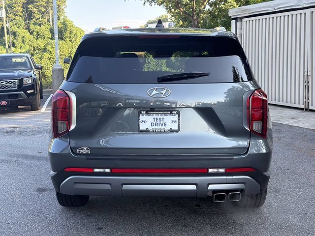 Used 2024 Hyundai Palisade Limited FWD image 7