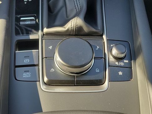 New 2026 MAZDA MAZDA3 2.5 S Sedan w/ Preferred Pkg FWD image 27
