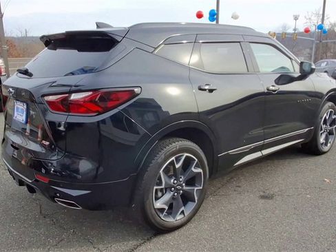 Certified 2022 Chevrolet Blazer RS w/ Enhanced Convenience Package image 8