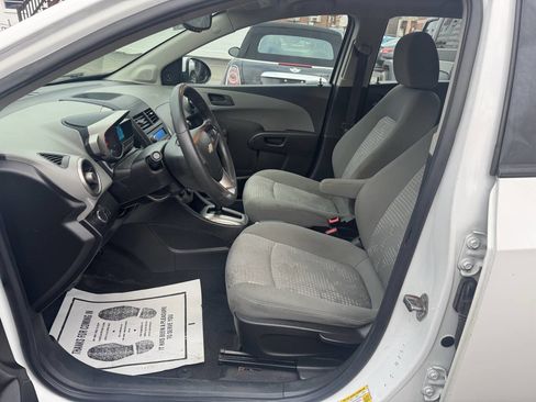 Used 2016 Chevrolet Sonic LS image 12