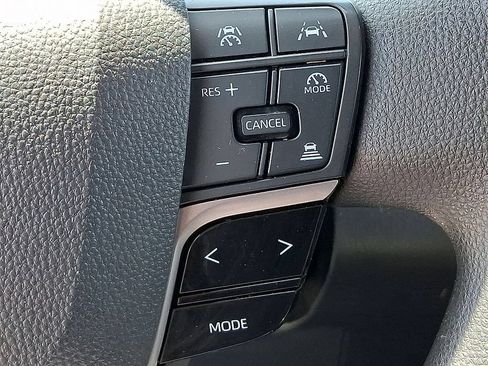 Used 2025 Toyota Camry LE w/ Convenience Package FWD image 21