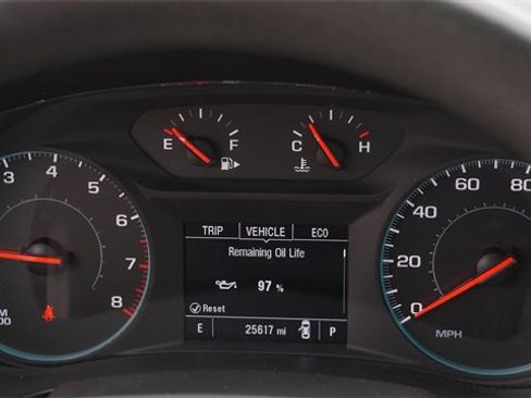 Used 2024 Chevrolet Malibu LT image 30