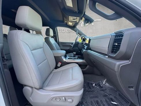 Certified 2023 Chevrolet Silverado 1500 LTZ AWD/4WD image 22