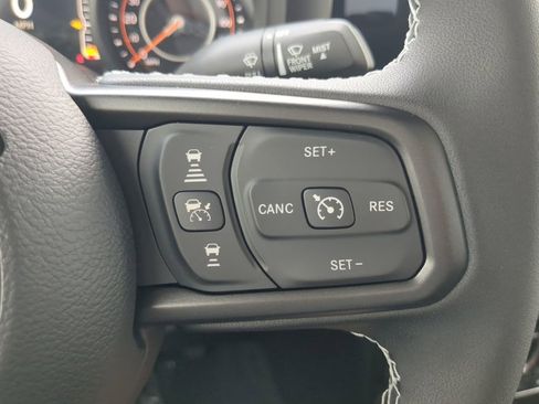 New 2025 Jeep Gladiator Rubicon image 10