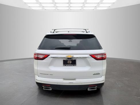 Used 2019 Chevrolet Traverse High Country w/ LPO, Floor Liner Package AWD/4WD image 5