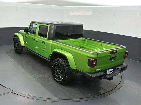 New 2026 Jeep Gladiator Willys image 32