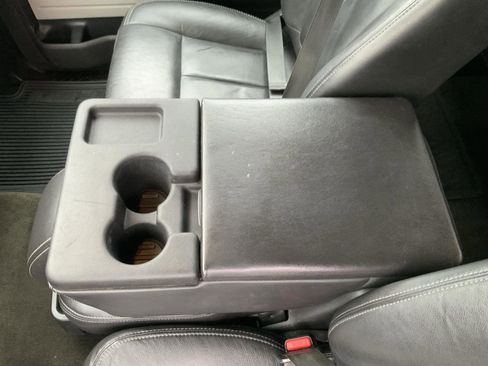 Used 2012 Ford F150 Lariat w/ Lariat Chrome Pkg image 39