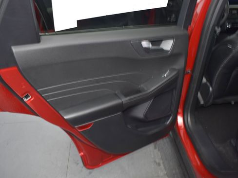 New 2025 Ford Escape SE image 20