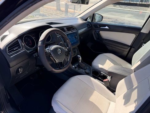 Used 2019 Volkswagen Tiguan SEL image 15