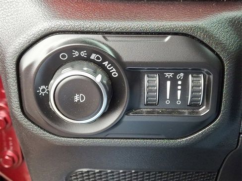 Used 2021 Jeep Wrangler Unlimited Rubicon image 27