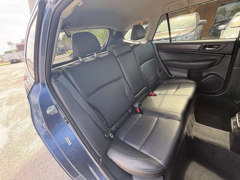 Used 2015 Subaru Outback 2.5i Limited AWD/4WD image 24