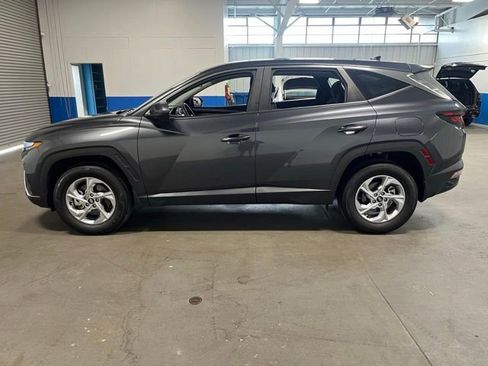 Used 2023 Hyundai Tucson SE AWD/4WD image 6