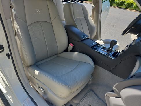 Used 2012 INFINITI G37 Journey w/ Premium Pkg RWD image 10