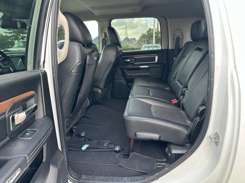 Used 2017 RAM 2500 Laramie w/ Sport Appearance Group AWD/4WD image 12