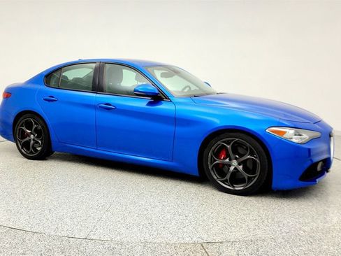 Used 2018 Alfa Romeo Giulia Ti Sport w/ Quick Order Package 22U Sport image 3