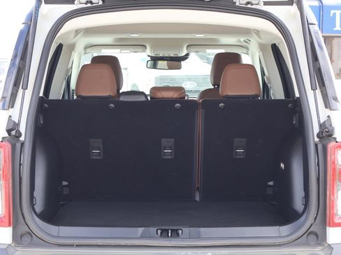 Certified 2025 Ford Bronco Sport Outer Banks w/ Outer Banks Tech Package+ image 8