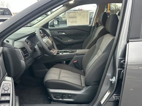 New 2026 Nissan Rogue SV w/ Cold Weather Package image 9