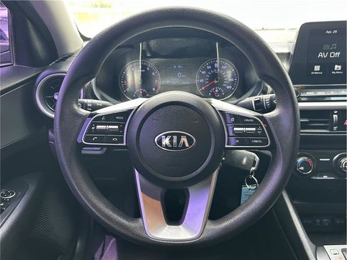 Used 2020 Kia Forte LXS FWD image 18
