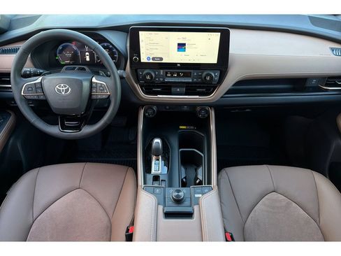 New 2026 Toyota Grand Highlander AWD Hybrid image 15