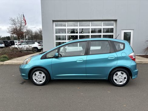 Used 2013 Honda Fit image 2