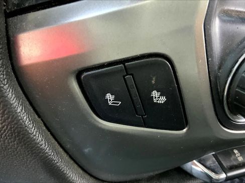 Used 2019 Chevrolet Silverado 1500 LT w/ All Star Edition image 28