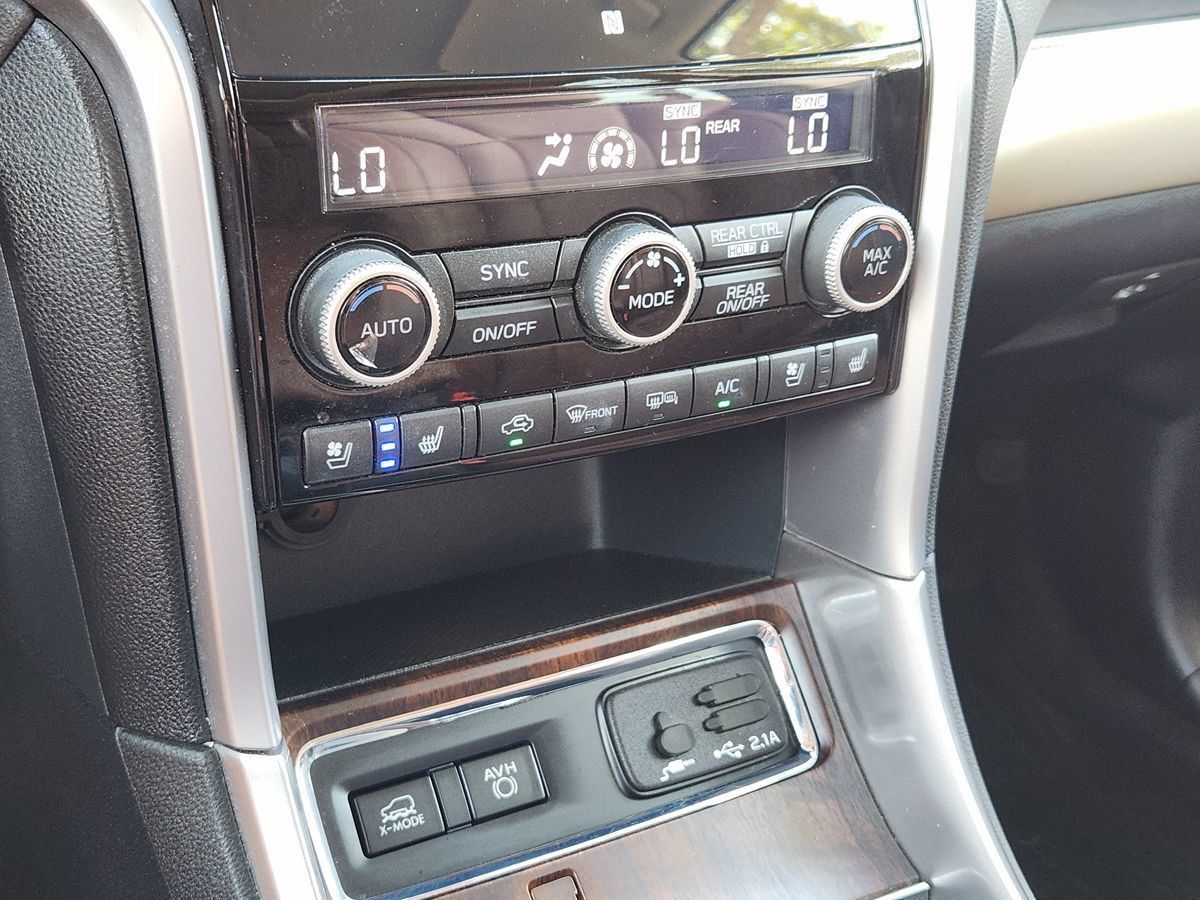 Used 2020 Subaru Ascent Touring w/ Popular Package #2A AWD/4WD image 41