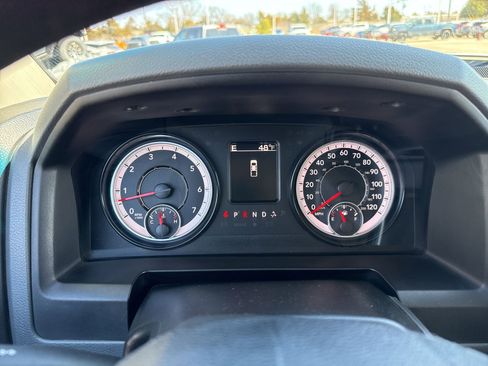 Used 2017 RAM 2500 Tradesman w/ Chrome Appearance Group image 22