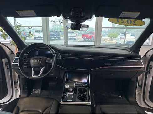 Used 2021 Audi Q7 3.0T Premium w/ Convenience Package AWD/4WD image 20