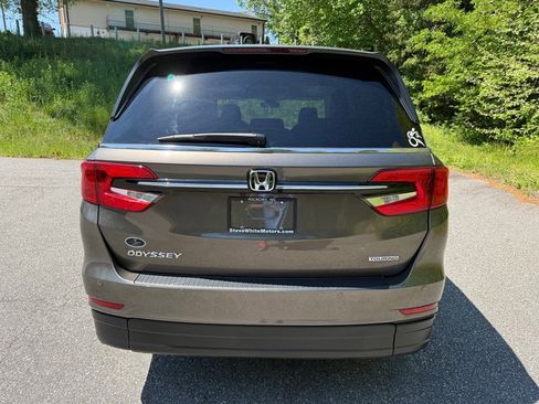 Used 2022 Honda Odyssey Touring image 7