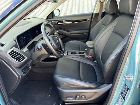 Certified 2025 Kia Seltos SX AWD/4WD image 11