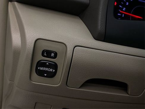 Used 2011 Toyota Camry LE w/ Fleet Convenience Pkg FWD image 20