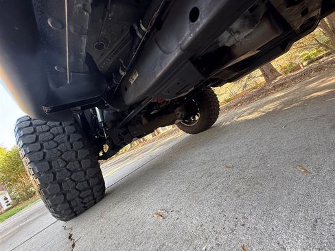 Used 2017 Chevrolet Silverado 2500 LTZ image 89