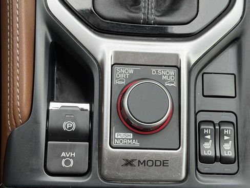 Used 2019 Subaru Forester Touring image 34