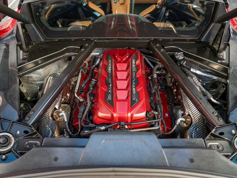 Used 2021 Chevrolet Corvette Stingray Premium Cpe w/ LPO, Roadside Safety Package RWD image 32