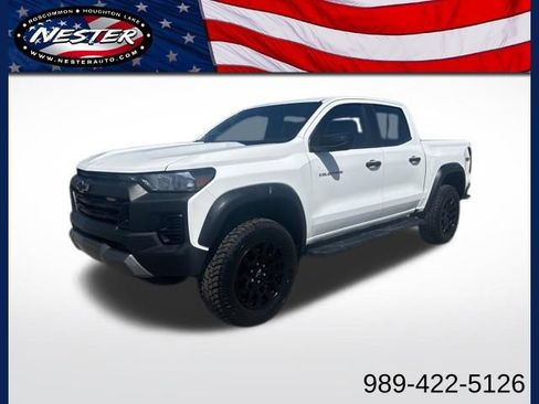 Used 2023 Chevrolet Colorado Trail Boss w/ Safety Package AWD/4WD image 1