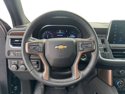 Used 2024 Chevrolet Suburban High Country w/ Max Trailering Package AWD/4WD image 13