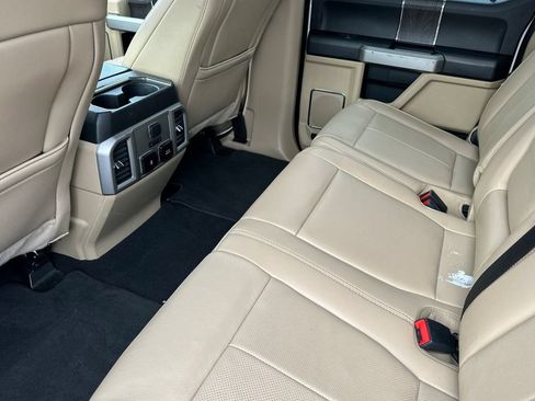 Certified 2020 Ford F450 Lariat w/ Lariat Ultimate Package AWD/4WD image 12