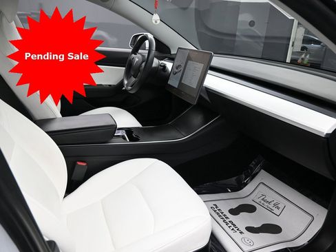 Used 2019 Tesla Model 3 Standard Range Plus image 29